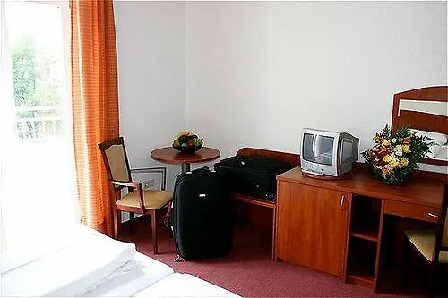 Holiday Inn - The Niu, Fusion Hamburg St. Georg By Ihg Hotel
