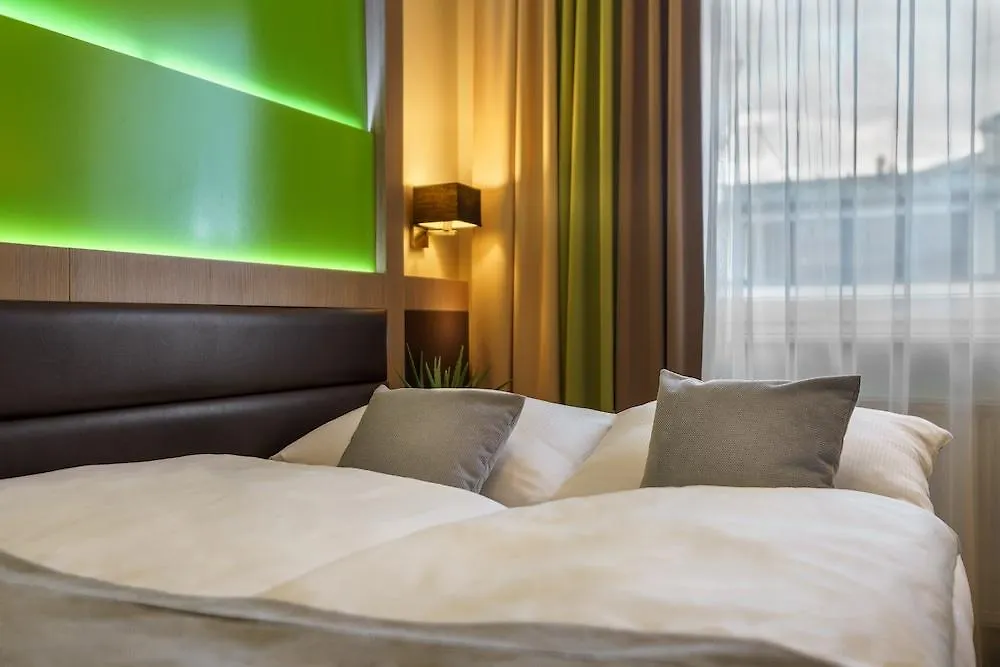 Hotel Holiday Inn - The Niu, Fusion Hamburg St. Georg By Ihg