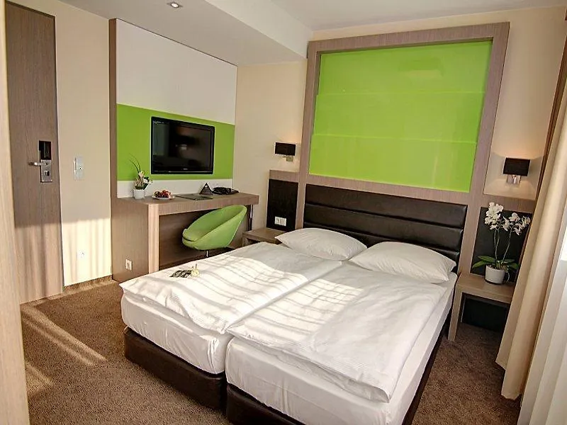 Holiday Inn - The Niu, Fusion Hamburg St. Georg By Ihg 3*,  Allemagne