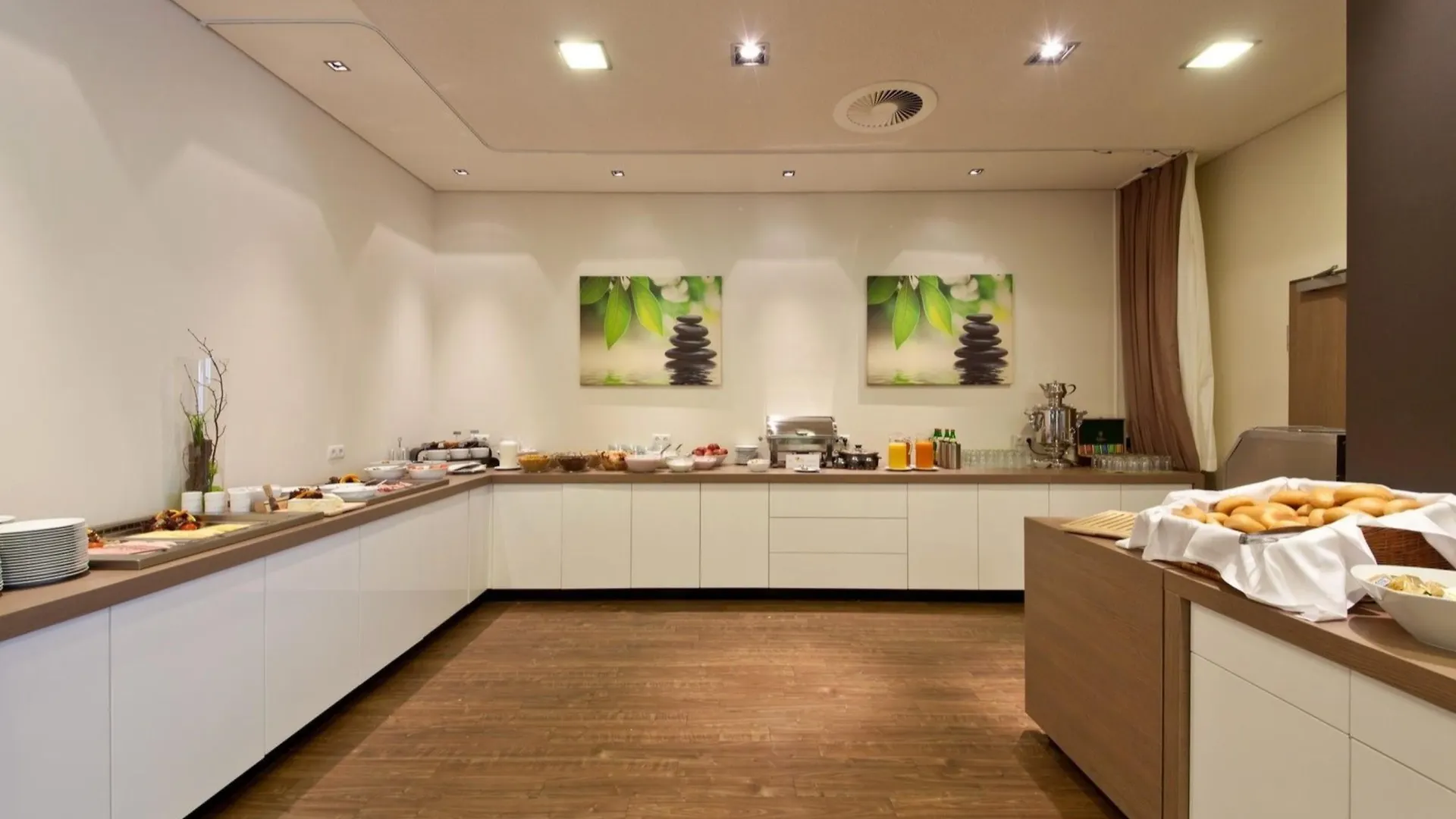 Holiday Inn - The Niu, Fusion Hamburg St. Georg By Ihg