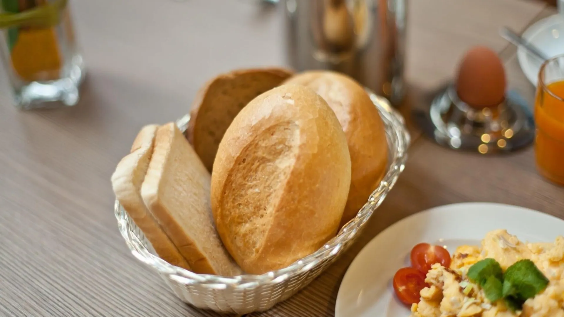 Holiday Inn - The Niu, Fusion Hamburg St. Georg By Ihg 3*,