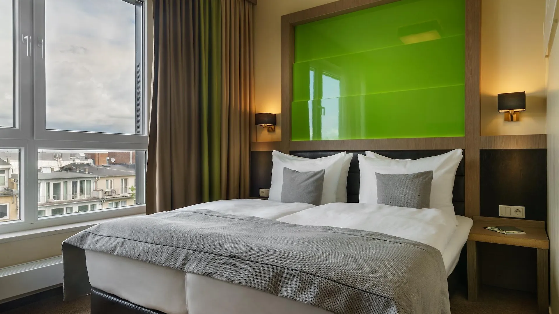 Holiday Inn - The Niu, Fusion Hamburg St. Georg By Ihg