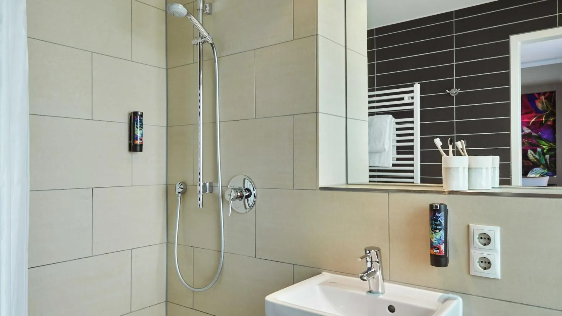 Holiday Inn - The Niu, Fusion Hamburg St. Georg By Ihg Hotel