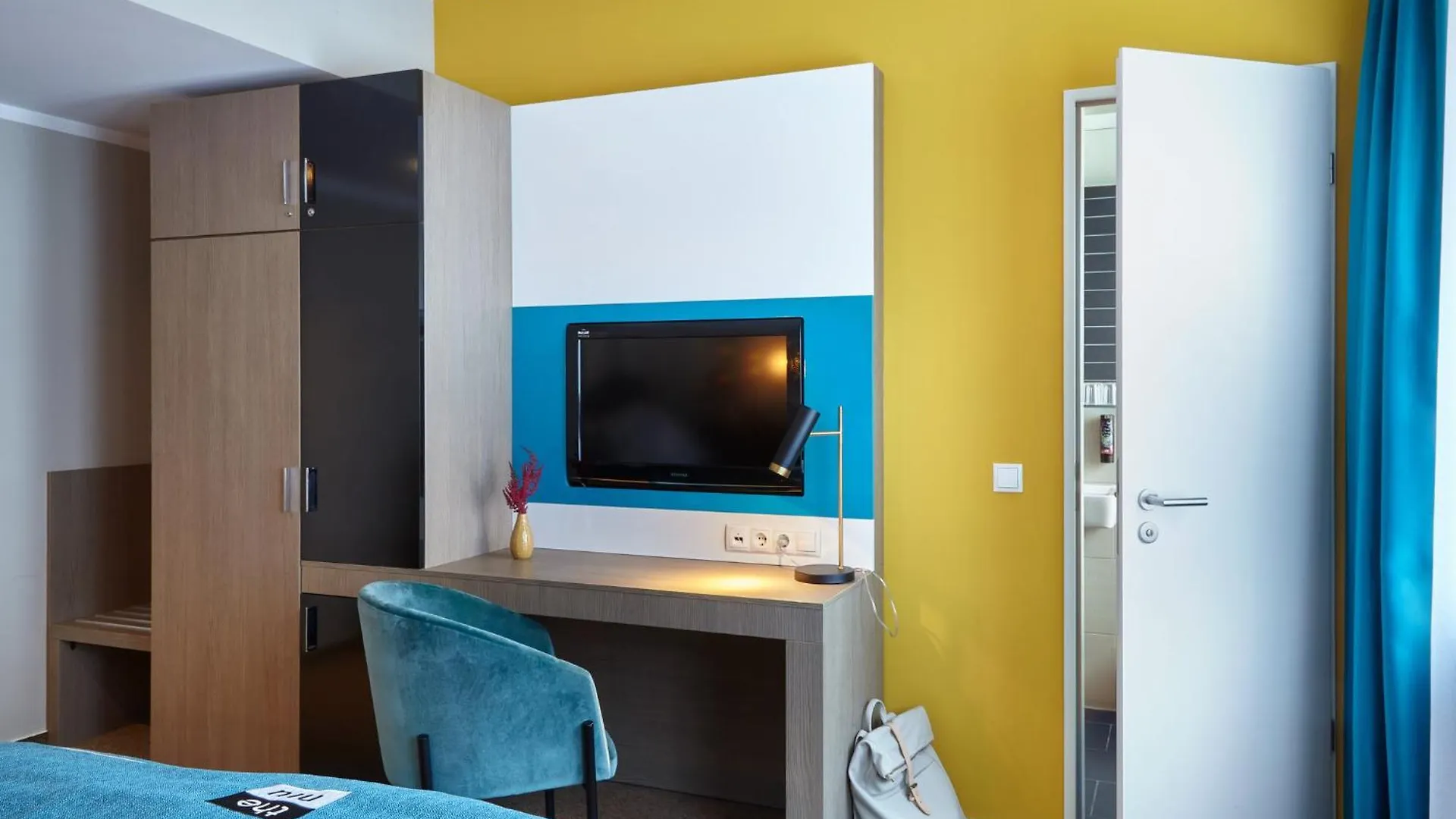 *** Hotel Holiday Inn - The Niu, Fusion Hamburg St. Georg By Ihg Alemanha